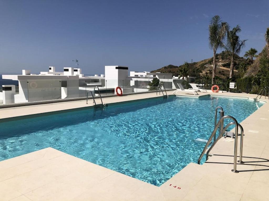 Ojén Palo Alto Luxury 2 Bedroom Apartment מראה חיצוני תמונה
