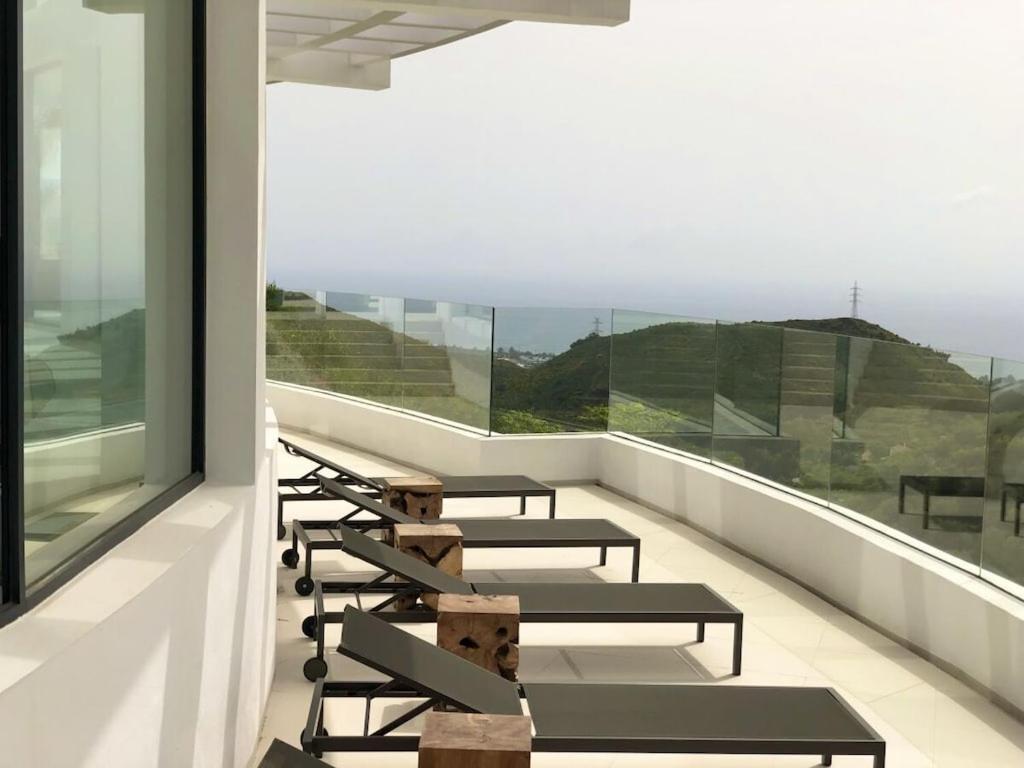 Ojén Palo Alto Luxury 2 Bedroom Apartment מראה חיצוני תמונה